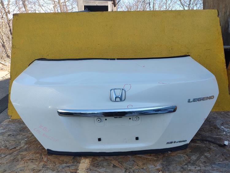Крышка багажника Хонда Легенд в Саяногорске 50805