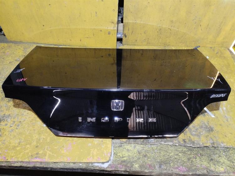 Крышка багажника Хонда Инспаер в Саяногорске 710301